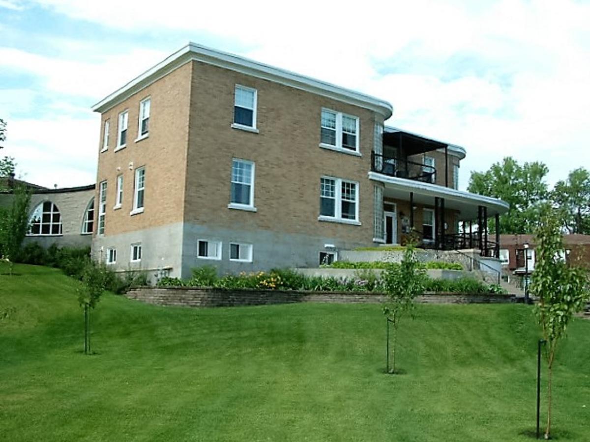 Bed & Breakfast Le St-georges Saguenay