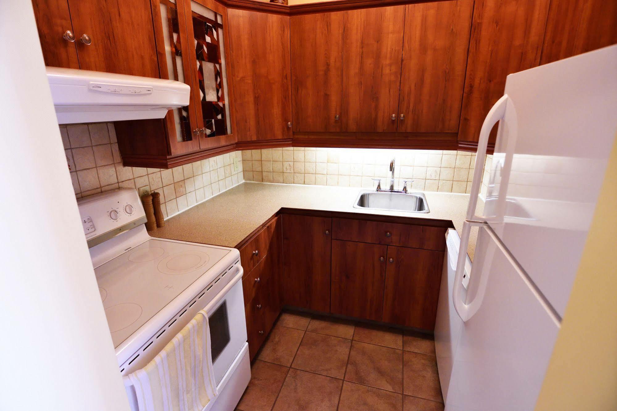 Le St-georges Bed & Breakfast 4*
